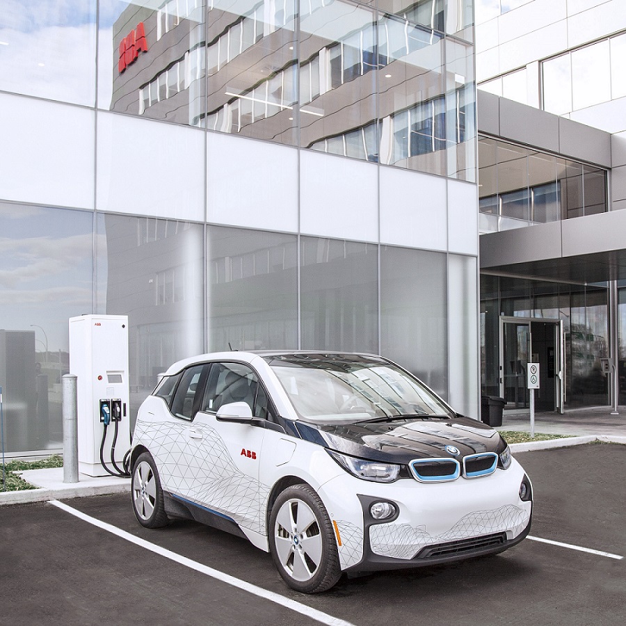 ABB Terra HP 350 DC Fast Charging Station